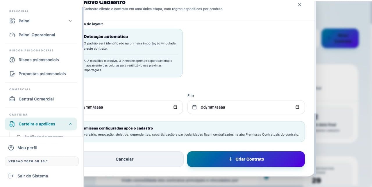 Final do formulário vazio com detecção de layout, vigência e botão Criar Contrato